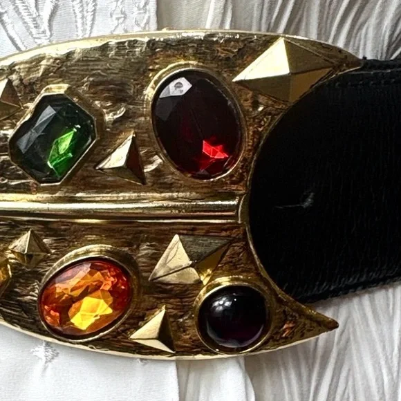 Laure de France Statement Leather Belt | Jewel Buckle | Made in France - Picture 5 of 8